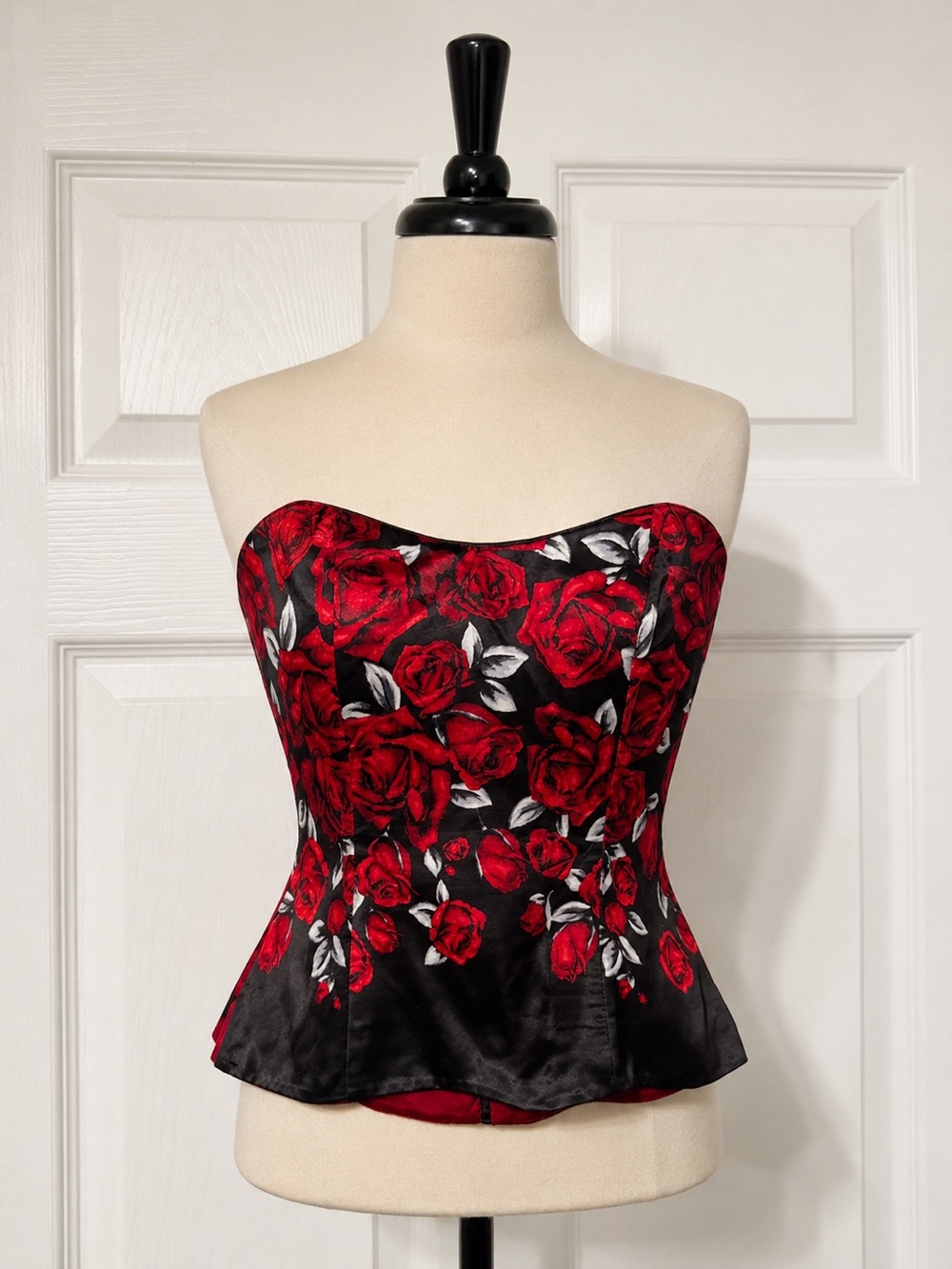 White House Black Market Red and Black Bustier Top